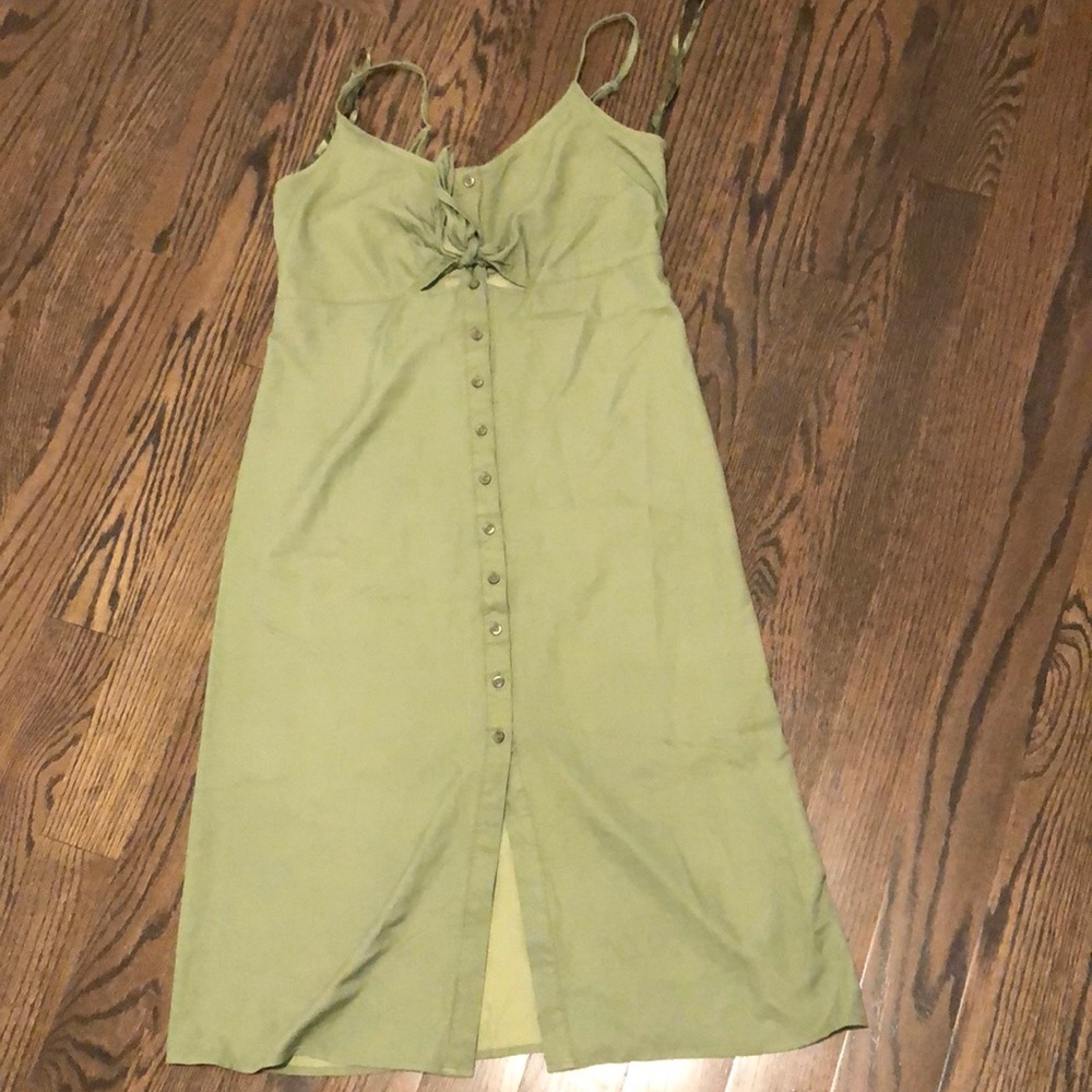 Maxi dress with adjustable straps